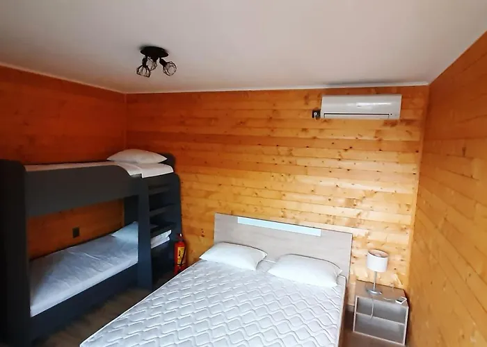 Къмпинг шангри ла-3, плаж градина