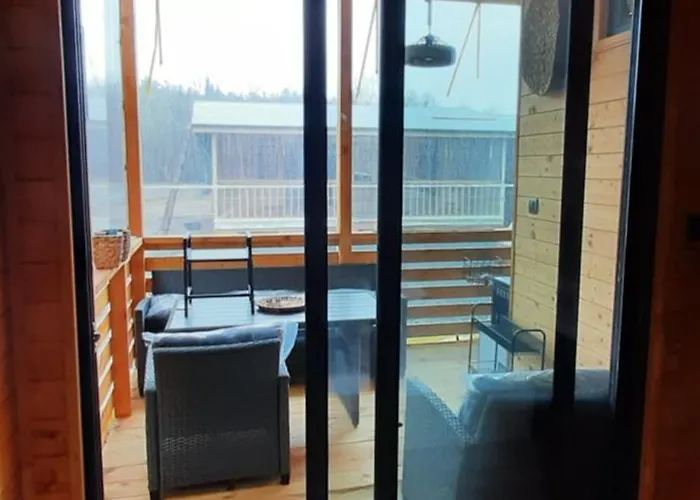 Къмпинг шангри ла-3, плаж градина