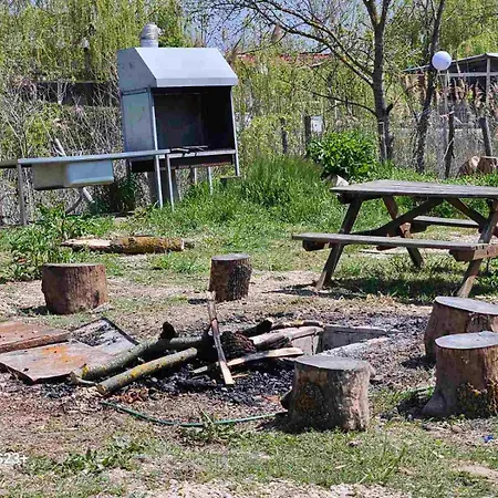 Campsite шангри ла-3, плаж градина *