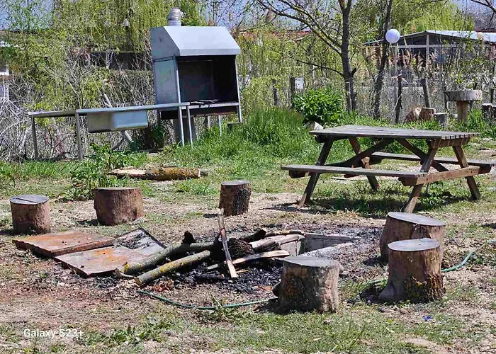 Campsite шангри ла-3, плаж градина *